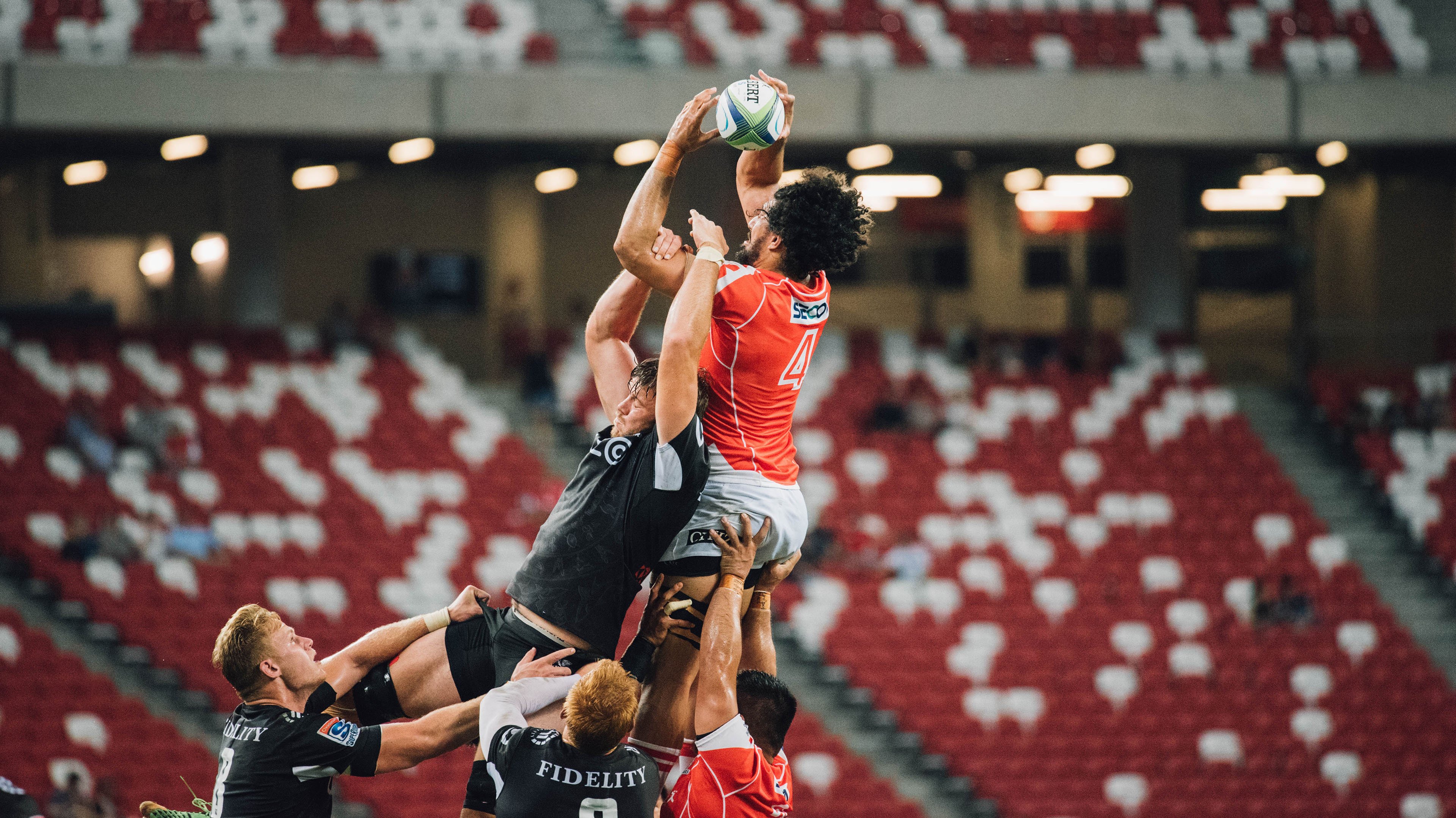 乐鱼电竞在线平台-中国足球职业联赛裁判执法标准升级，中国足球裁判分几个级别