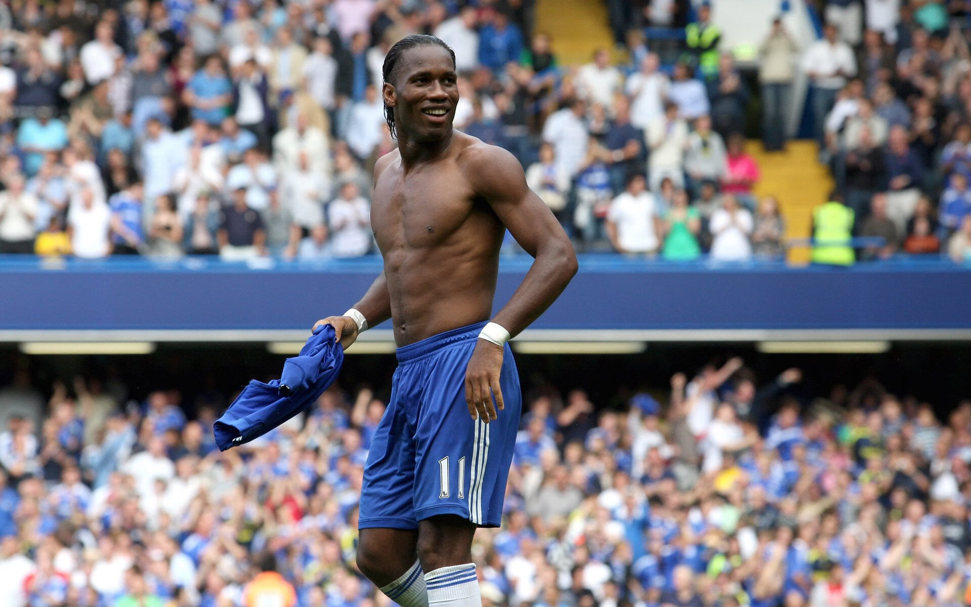 特斯·冯·迪克：南非羚羊队中场的技术大师，推动进攻节奏